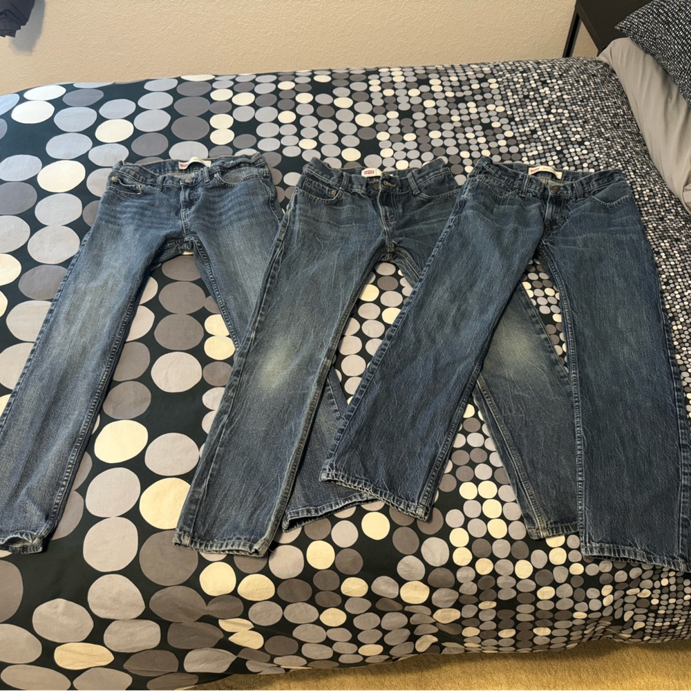 3 pairs Boys Levi’s Jeans - size 14